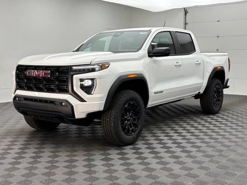New 2026 GMC Canyon Elevation w/ Convenience Package RWD image 2