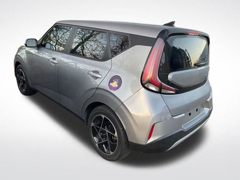 Certified 2023 Kia Soul EX image 7