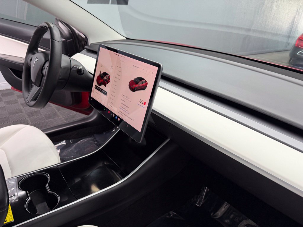 Used 2019 Tesla Model 3 Standard Range RWD image 45