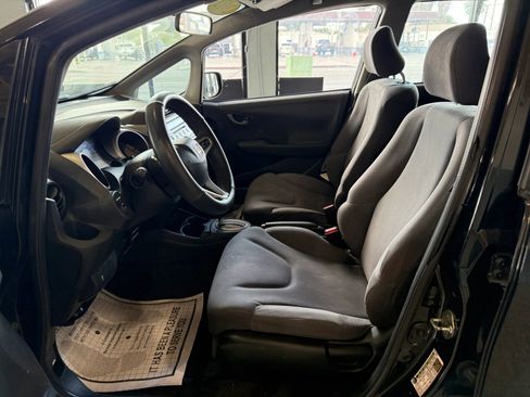 Used 2012 Honda Fit image 8