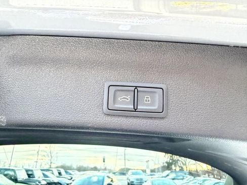 Used 2021 Audi RS 6 Avant Wagon 4D w/ Black Optic Package image 38