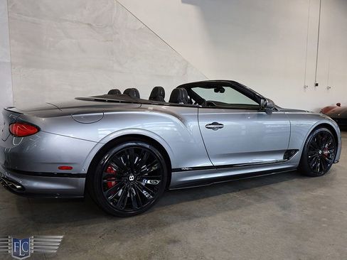 Used 2022 Bentley Continental GT Speed image 5
