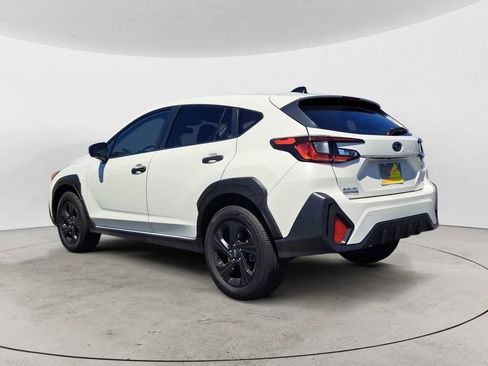 Used 2024 Subaru Crosstrek 2.0i AWD/4WD image 5