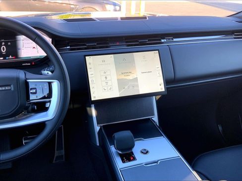 New 2026 Land Rover Range Rover SE AWD/4WD image 8