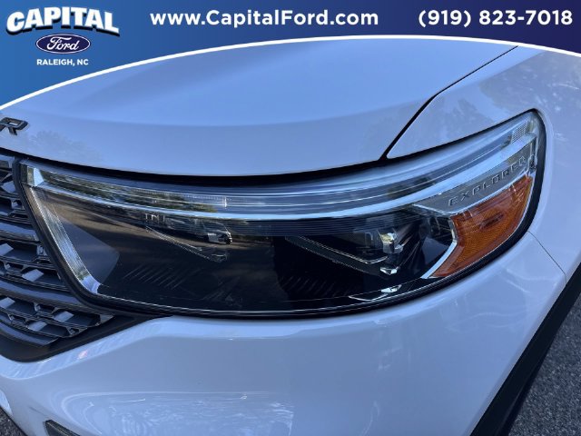 Certified 2021 Ford Explorer XLT w/ Equipment Group 202A AWD/4WD image 11