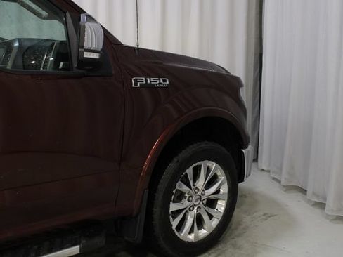 Used 2015 Ford F150 Lariat w/ Equipment Group 502A Luxury AWD/4WD image 27