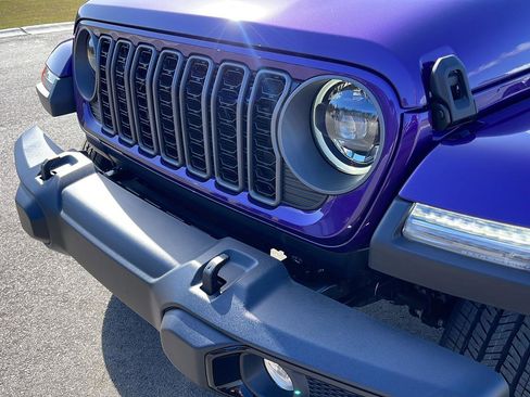 New 2026 Jeep Gladiator Sport image 11