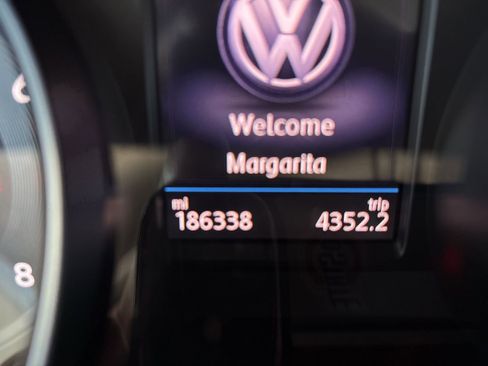 Used 2021 Volkswagen Atlas SE image 23