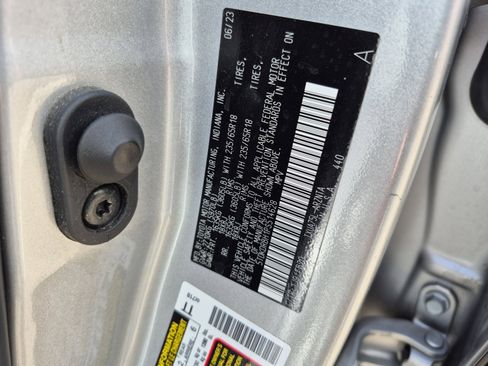 Used 2023 Toyota Highlander L image 25