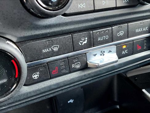 Used 2022 Ford Bronco Outer Banks w/ Sasquatch Package image 33