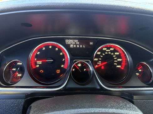 Used 2016 GMC Acadia SLE FWD image 28