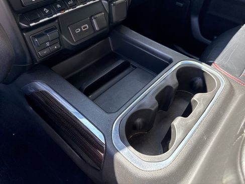 Used 2020 Chevrolet Silverado 1500 RST image 29