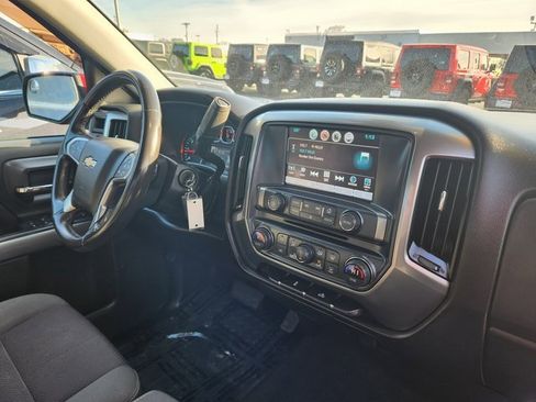 Used 2018 Chevrolet Silverado 1500 LT w/ All Star Edition image 12