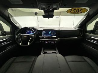 Used 2025 Chevrolet Silverado 2500 LTZ w/ LTZ Premium Package video 2