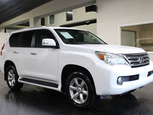 Used 2011 Lexus GX 460 w/ Comfort Plus Pkg AWD/4WD image 1