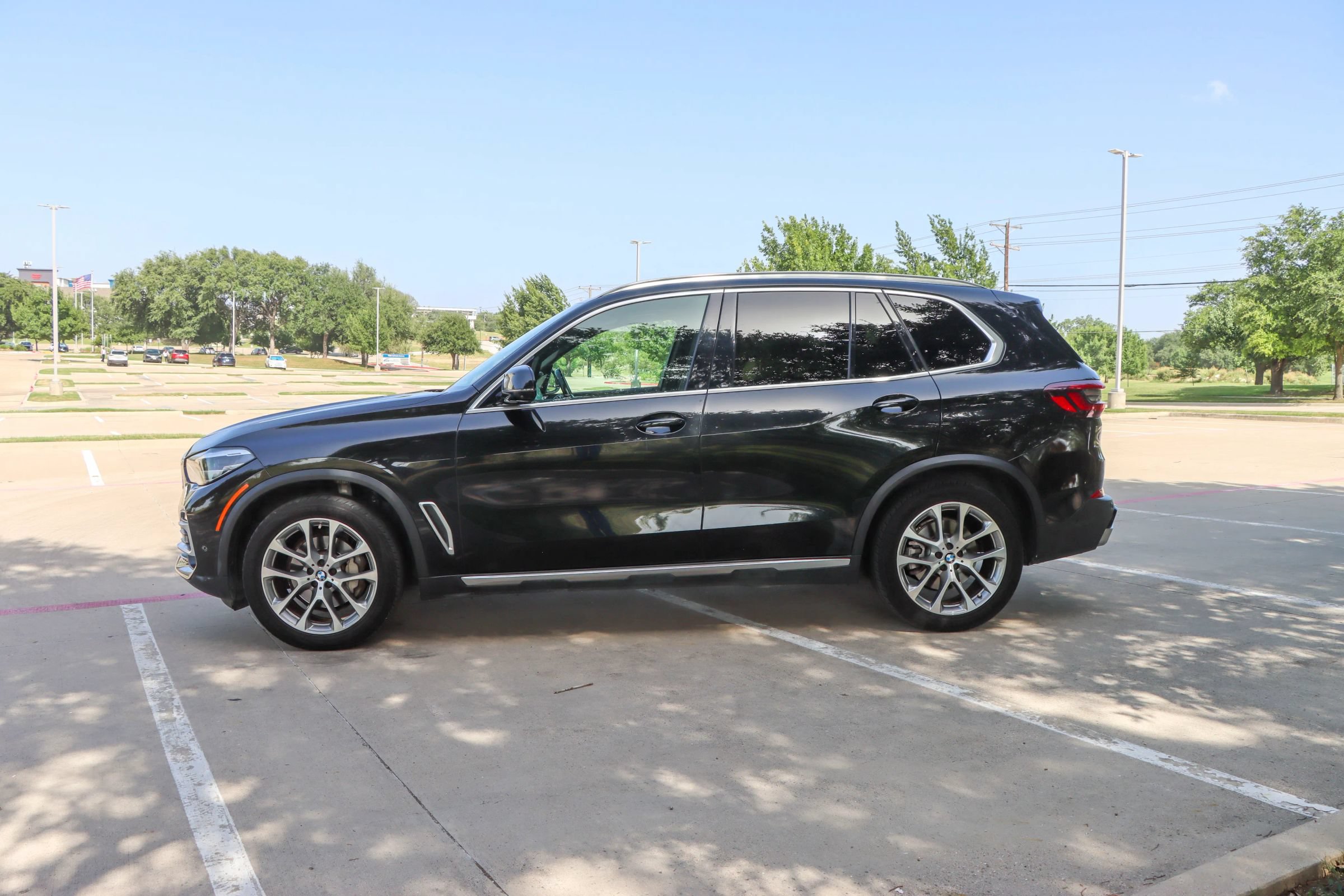 Used 2021 BMW X5 sDrive40i w/ Convenience Package RWD image 4