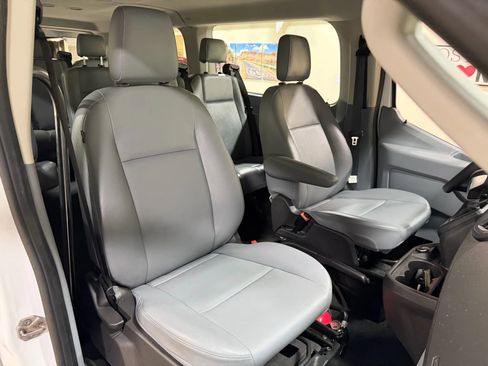 Used 2019 Ford Transit 150 XL image 34