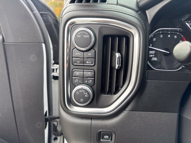 Used 2020 GMC Sierra 1500 Elevation w/ Elevation Value Package AWD/4WD image 19