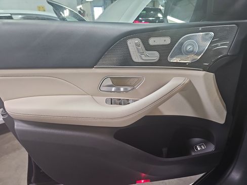 Used 2020 Mercedes-Benz GLE 350 4MATIC image 28