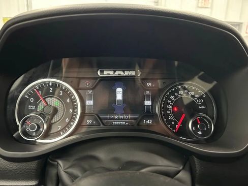 Used 2023 RAM 1500 Big Horn image 11