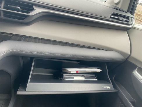 Used 2021 Toyota Sienna Limited w/ Protection Package (TMS) image 26