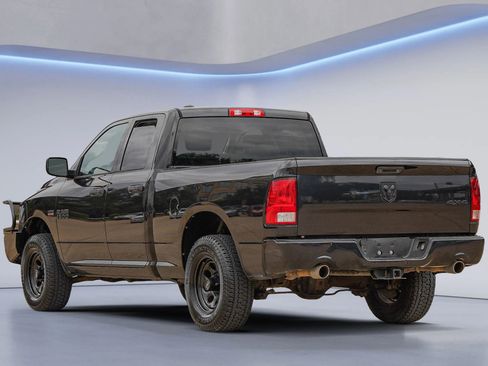 Used 2016 RAM 1500 Express w/ Black Ram 1500 Express Group image 13