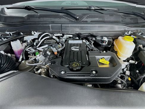 New 2026 RAM 5500 Tradesman image 17