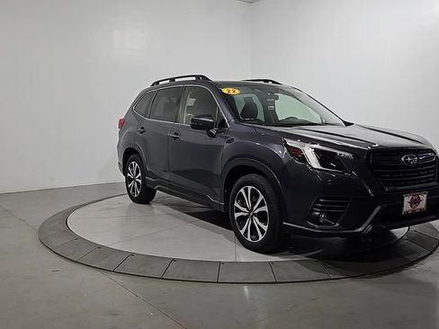 Used 2022 Subaru Forester Limited AWD/4WD image 8