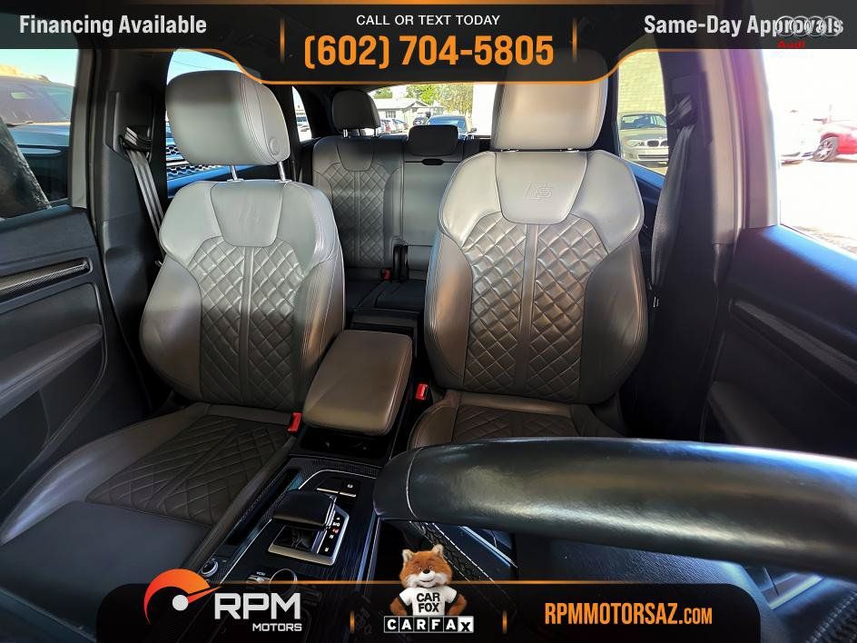 Used 2018 Audi SQ5 Premium Plus w/ Navigation Package AWD/4WD image 8