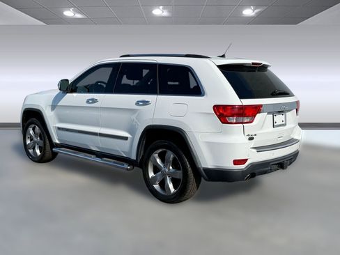Used 2013 Jeep Grand Cherokee Overland w/ Advance Technology Group image 3