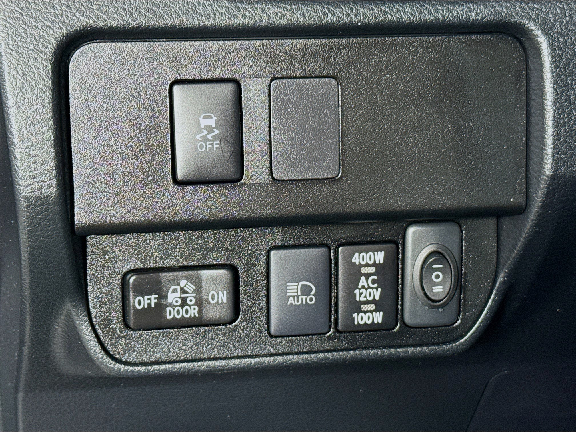 Certified 2023 Toyota Tacoma 4x4 Double Cab w/ Trail Edition image 11
