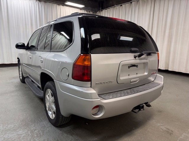 Used 2007 GMC Envoy SLT AWD/4WD image 8