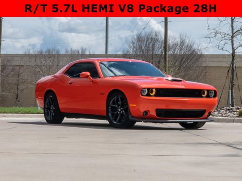 Used 2020 Dodge Challenger R/T w/ Blacktop Package image 2
