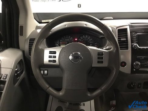 Used 2017 Nissan Frontier SV image 45