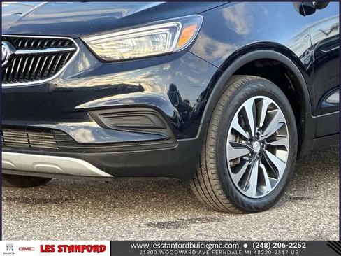 Certified 2022 Buick Encore Preferred w/ Safety Package image 9