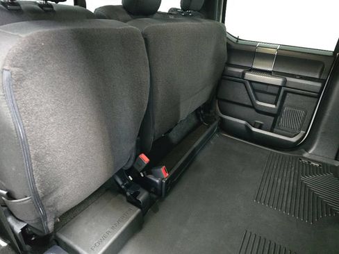 Used 2020 Ford F150 XLT w/ Equipment Group 302A Luxury AWD/4WD image 17