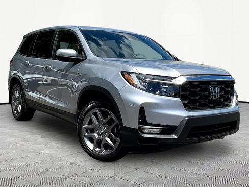 Used 2023 Honda Passport EX-L image 3