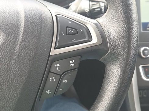 Used 2020 Ford Fusion SE FWD image 36