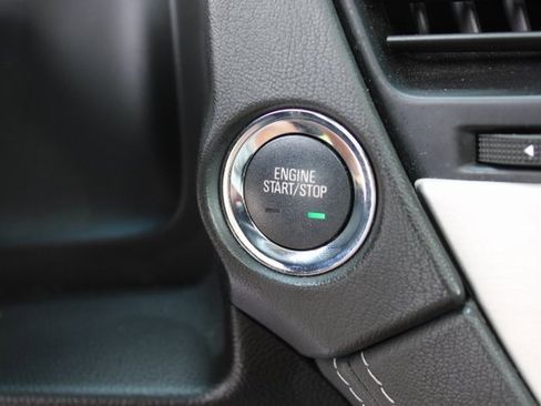 Used 2019 GMC Yukon Denali w/ Denali Ultimate Package image 18