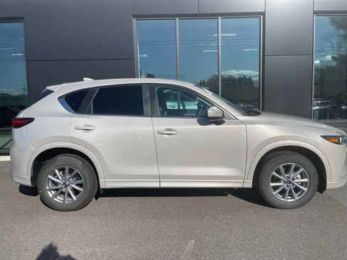 Used 2025 MAZDA CX-5 AWD 2.5 S w/ Preferred Package image 2