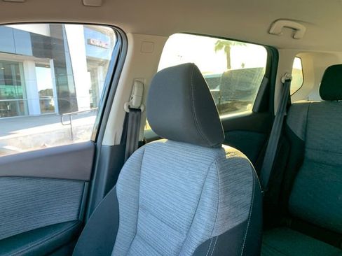 Used 2023 Nissan Rogue SV FWD image 25