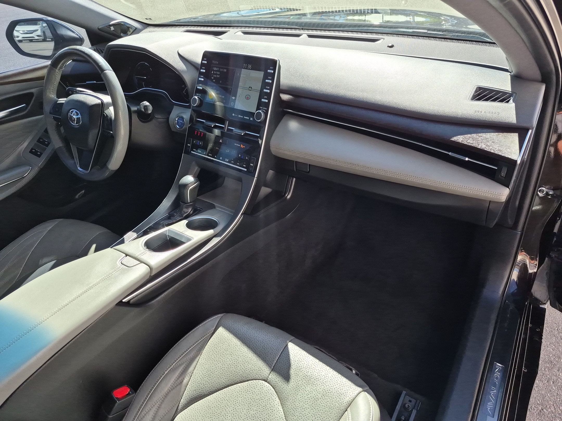 Used 2019 Toyota Avalon Limited w/ Advanced Safety Package FWD image 35