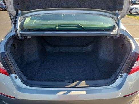 Used 2019 Honda Accord EX-L image 40