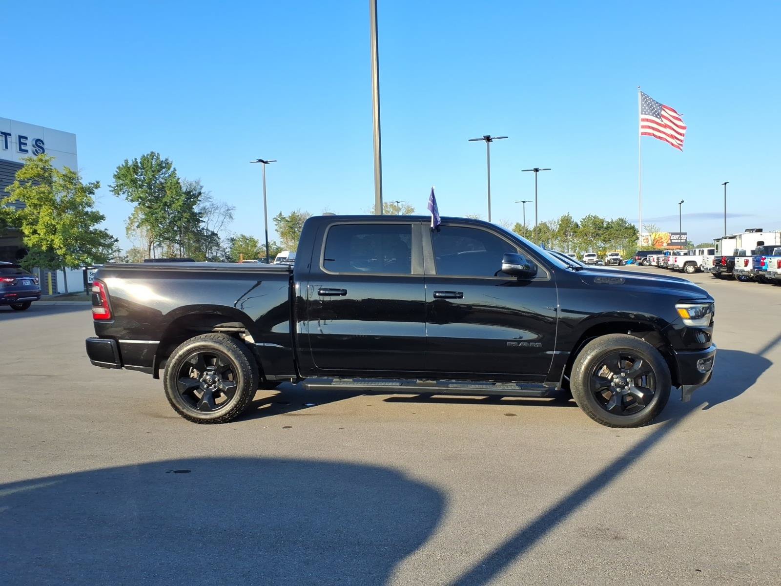 Used 2019 RAM 1500 Big Horn AWD/4WD image 2
