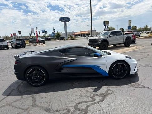 Used 2024 Chevrolet Corvette Stingray Preferred Cpe w/ Z51 Performance Package RWD image 4