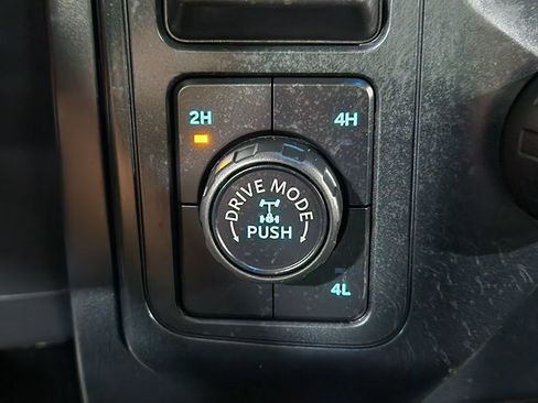 Used 2025 Ford F150 XL w/ Equipment Group 103A High AWD/4WD image 40