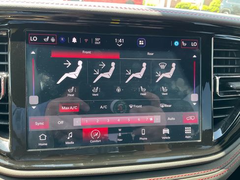 Used 2024 Dodge Durango R/T AWD/4WD image 8