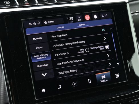 Used 2024 Jeep Grand Cherokee L Laredo w/ Luxury Tech Group I image 37