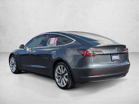 Used 2018 Tesla Model 3 Long Range image 8