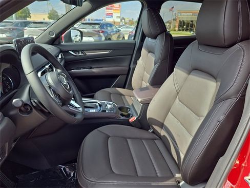 New 2025 MAZDA CX-5 Signature image 6